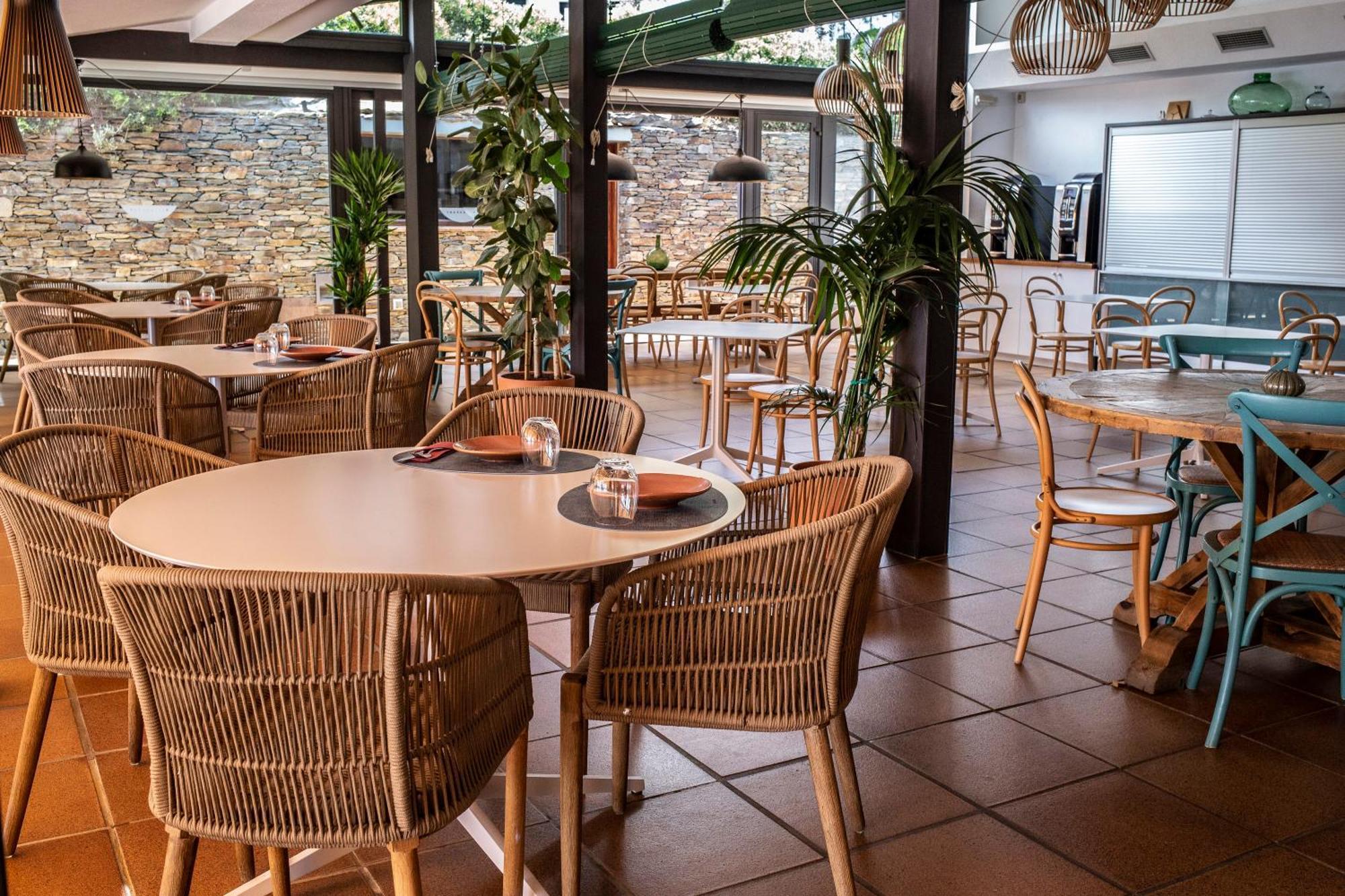 Hotel Sol Ixent - Adults Only Cadaqués Exterior photo